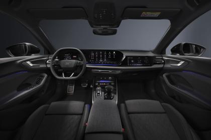 Audi: Πρεμιέρα επί ελληνικού εδάφους για τα νέα A5, Q5 και Q6 e-tron